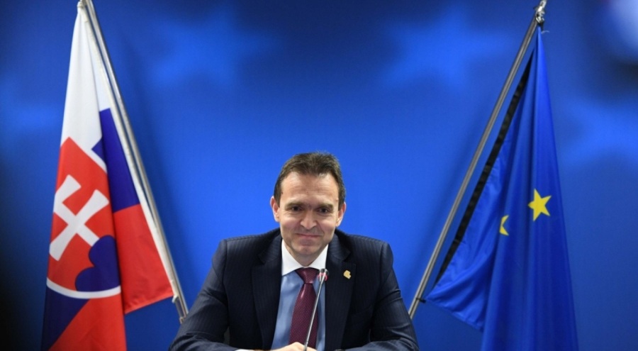Macaristan ve Slovakya'dan "Ukrayna tahılı" kararı!