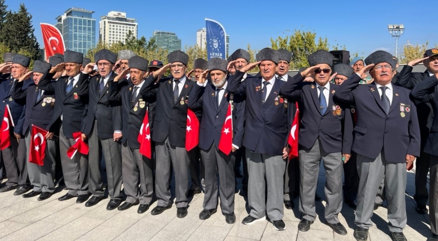 Bursa'da Gaziler Günü'nün 102. yılı kutlandı