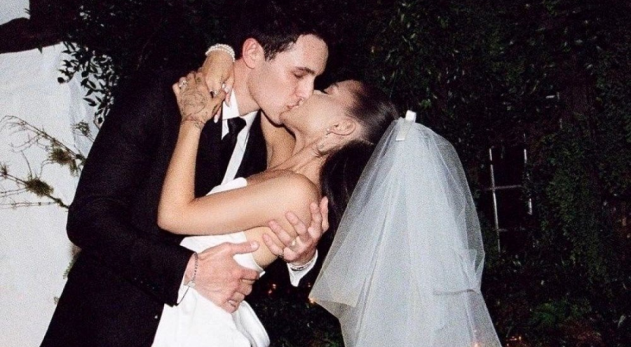 Ariana Grande eşine boşanma davası açtı