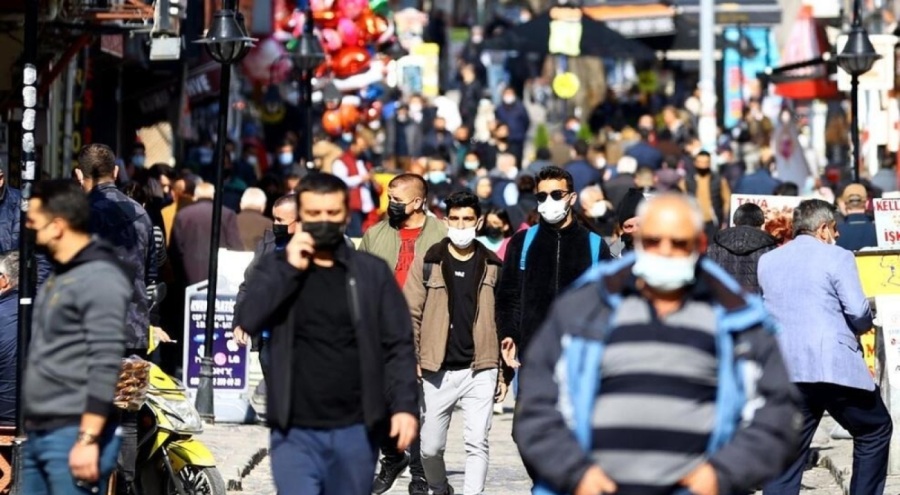 ABD'li uzmanlardan üçlü salgın açıklaması