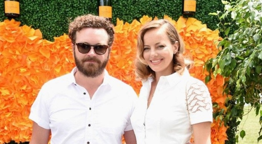 Tecavüz suçundan ömür boyu hapse mahkum edilen Danny Masterson'a eşi boşanma davası açtı