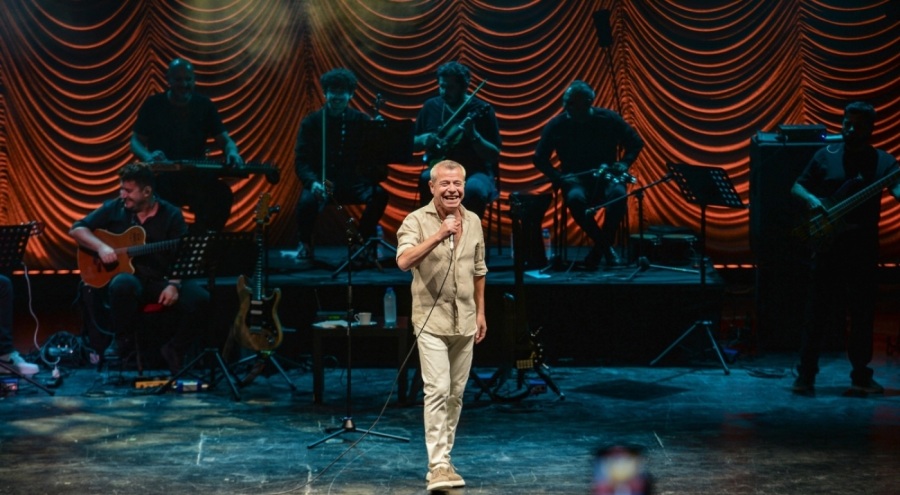 Levent Yüksel 30. yıla özel Senfonik Orkestrası ile konser verecek