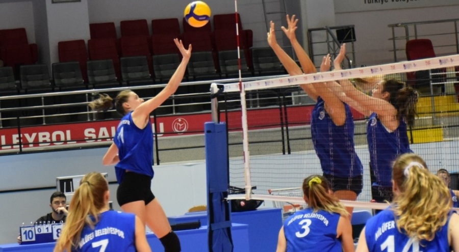 Nilüfer Belediyespor Kadın Voleybol Takımı'nda hazırlıklar sürüyor