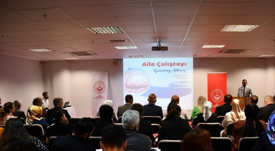 Bursa'da Aile ve Sosyal Hizmetler İl Müdürlüğünce "Aile Çalıştayı" gerçekleştirildi