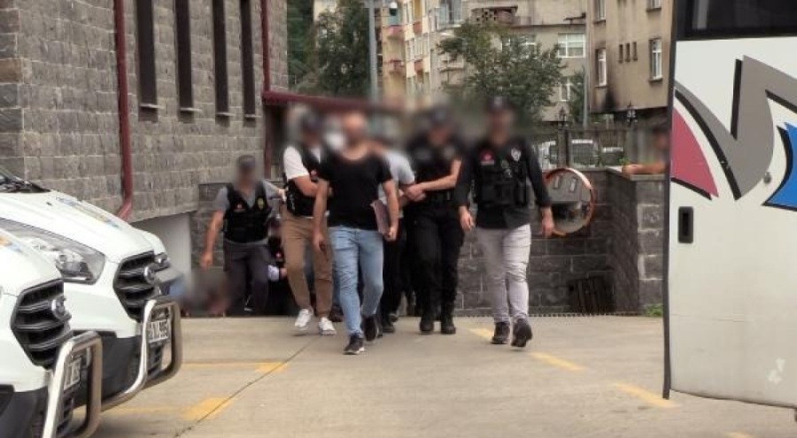 Rize'de uyuşturucu operasyonu! Çok sayıda tutuklama