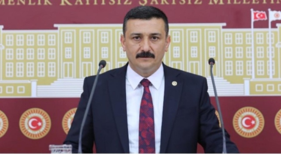 İYİ Parti Bursa Milletvekili Türkoğlu üniversitelilerin yurt sıkıntısını Meclis'e taşıdı