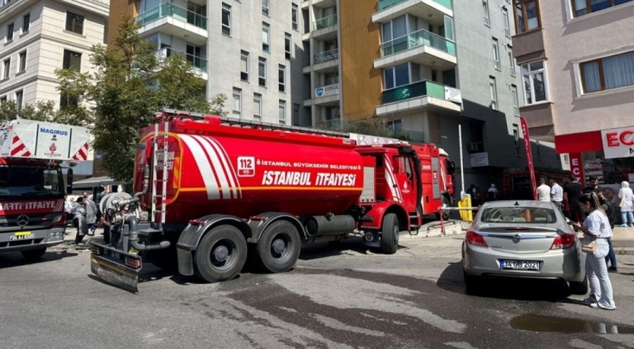 Boyaların bulunduğu depoda yangın çıktı!