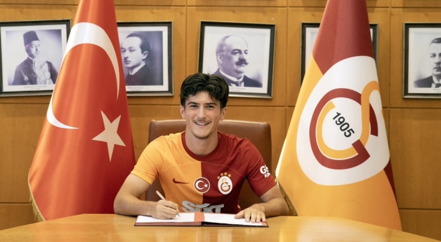 Gökdeniz Gürpüz resmen Galatasaray'a transfer oldu!