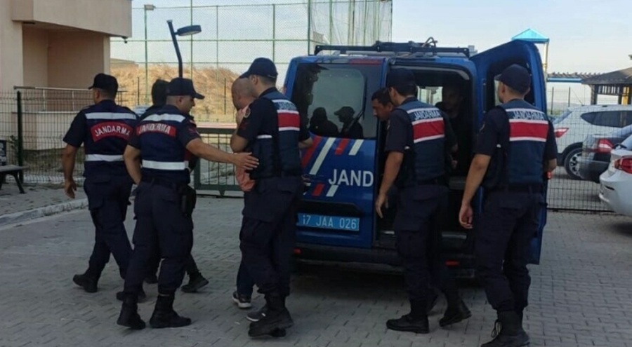 Çanakkale'de 4 FETÖ firarisi tutuklandı