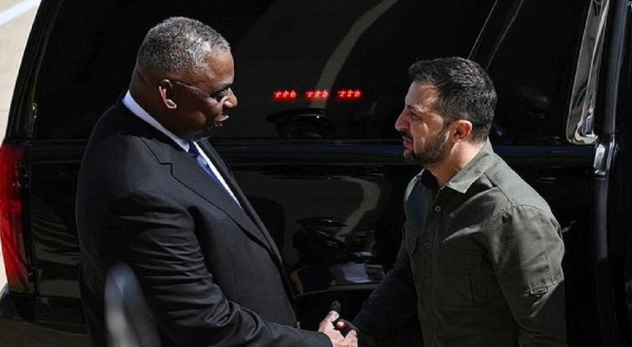 ABD Savunma Bakanı Austin, Zelenskiy ile Washington'da görüştü