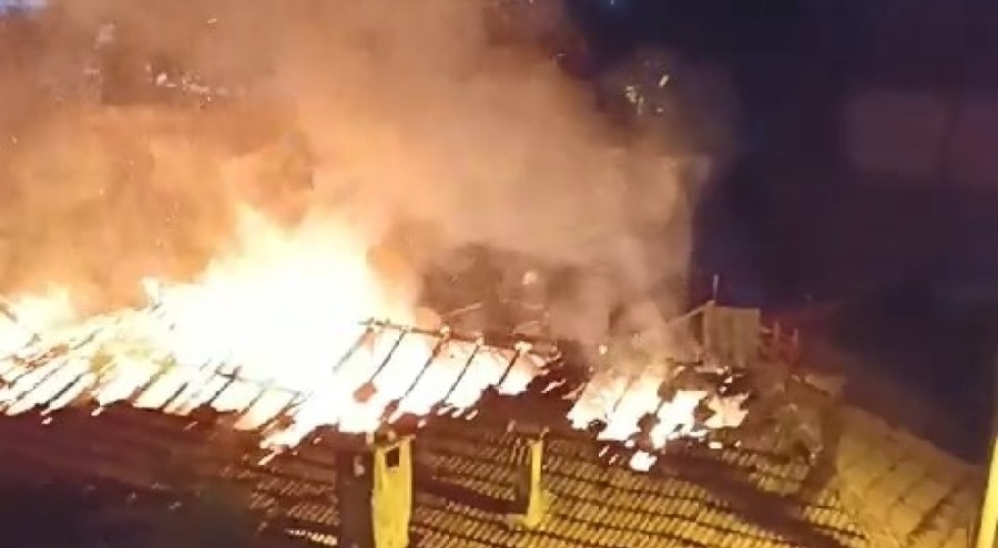 Bursa'da dün geceki yangında mucizevi kurtuluş! Bekçiler son anda duydu