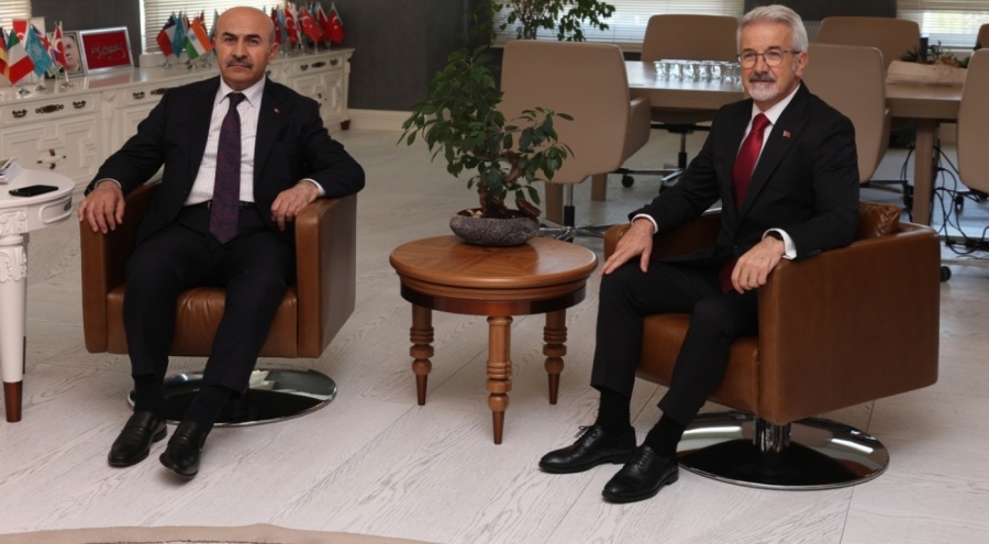Vali Demirtaş'tan Nilüfer Belediye Başkanı Erdem'e ziyaret