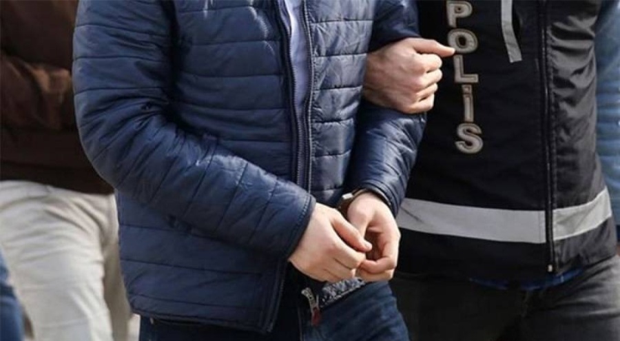 Adana'da 'Şirinler' çetesine operasyon: 15 gözaltı