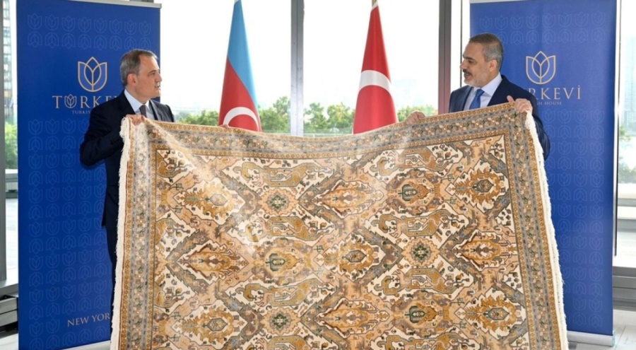 Bakan Fidan, Azerbaycanlı mevkidaşı Bayramov ile görüştü