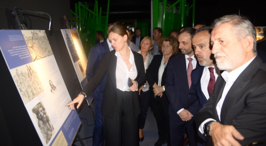 Bursa'da, Bilim insanı Kopernik'in doğum yıl dönümü anısına sergi düzenlendi