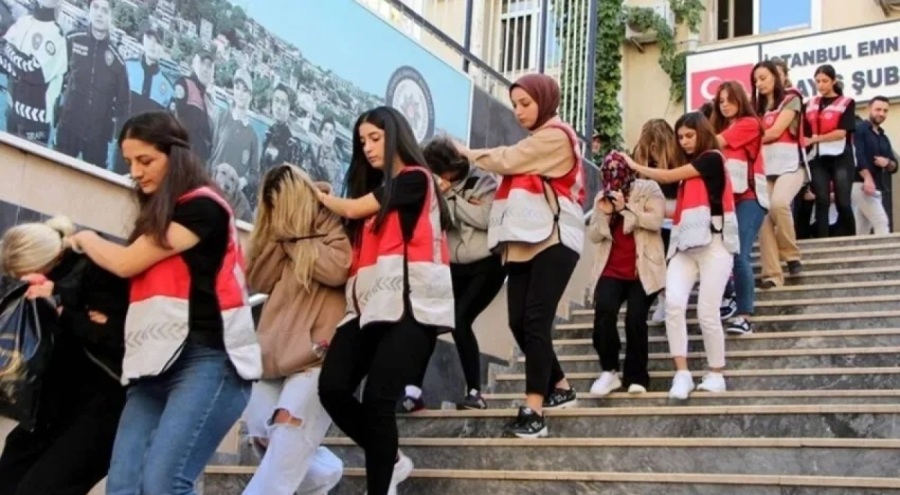 Dolandırıcıların "kötü ayakkabı" oyunu: İşte adım adım kargo tuzağı