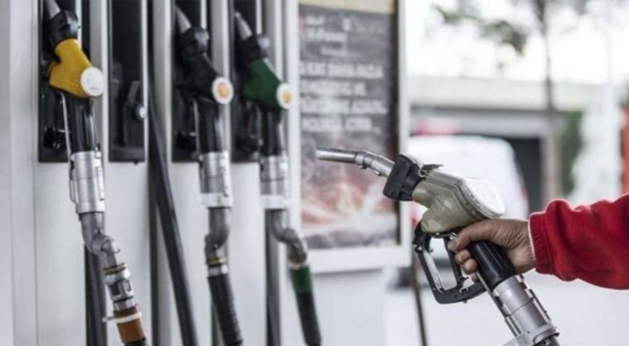 Petrol fiyatları uçuşa geçecek