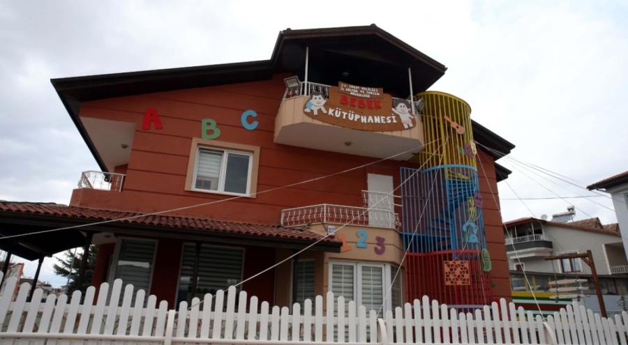 Bebek ve çocuk kütüphaneleri artıyor