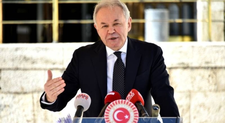 Aydın Adnan Sezgin, İyi Parti'den istifa ettiğini açıkladı