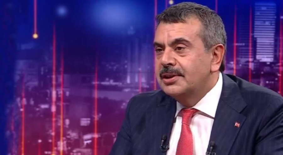 Bakan Tekin duyurdu: "Öğretmenlik Kariyer Basamakları Sınavı için ücret alınmayacak"