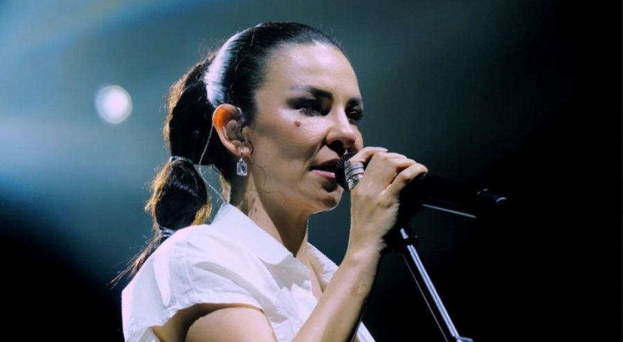 Ünlü şarkıcı Fatma Turgut yaşadığı korkuyu anlattı