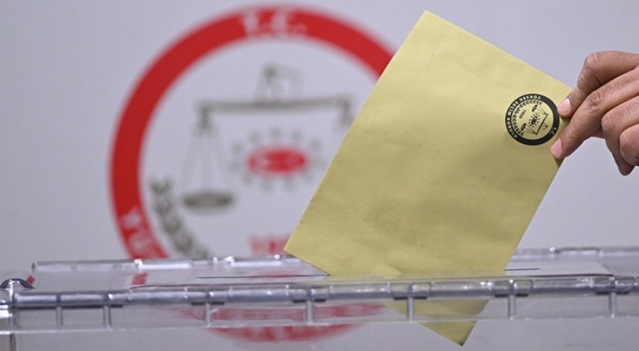 CHP'li Açıkel: Yüz binlerce öğrenci yerel seçimde oy kullanamayabilir