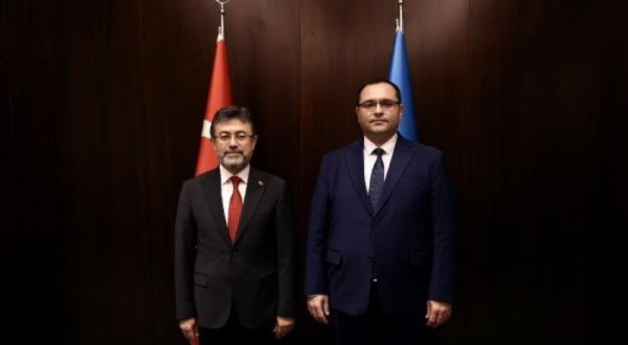 Bakan Yumaklı, Azerbaycanlı mevkidaşı Memmedov ile bir araya geldi