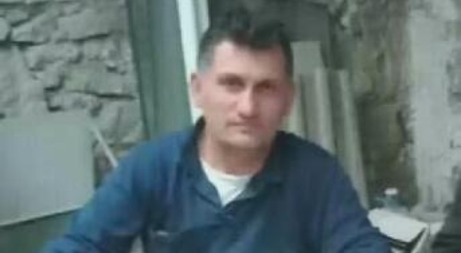 Mermer ustası başından vuruldu