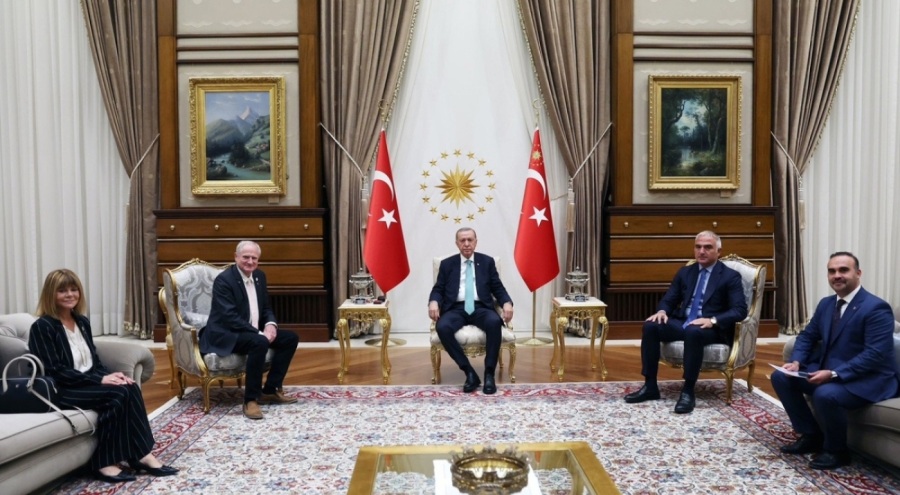 Erdoğan, Uluslararası Uzay Federasyonu Genel Sekreteri Feichtinger'i kabul etti