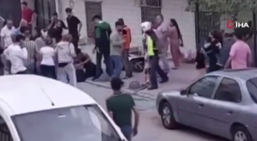 Küçükçekmece'de korkunç anlar: Genç motosikletliye kurşun yağdırdılar