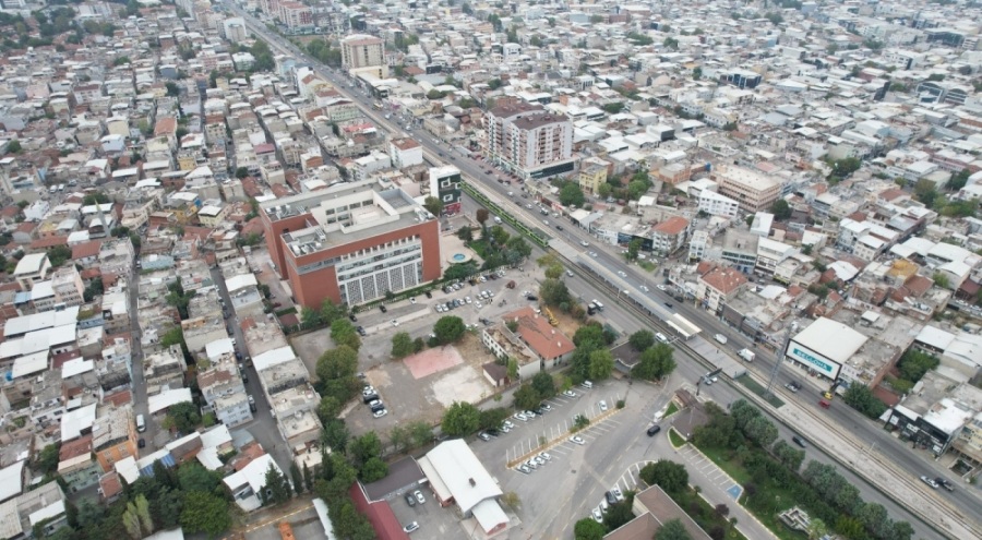 Bursa'da Duaçınarı Kültür Merkezi'nin yapımı devam ediyor