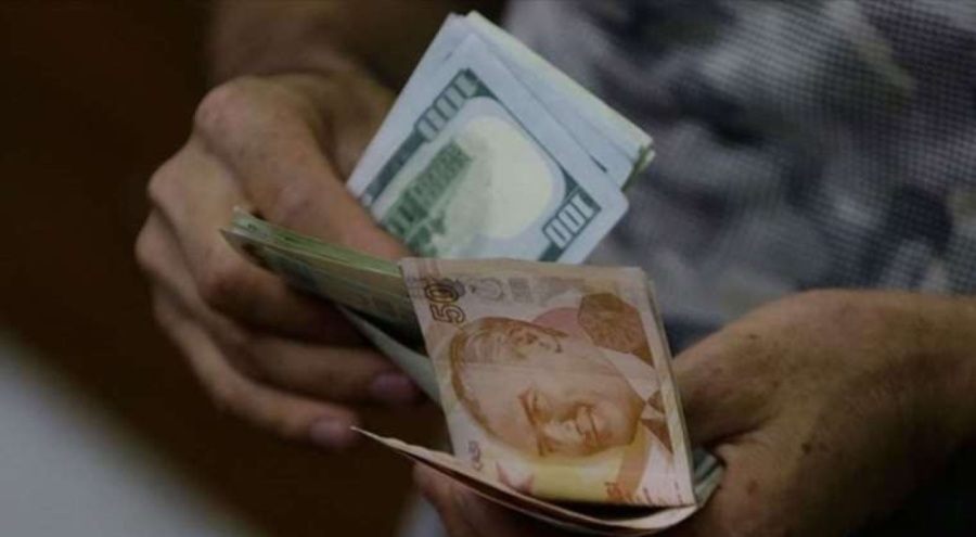 Dolar rekor kırdı!