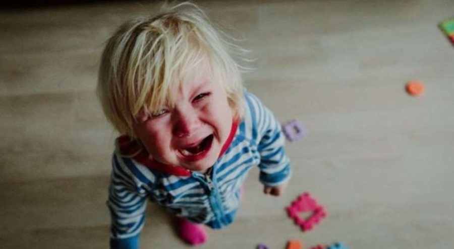 Çocuğunuz sürekli ağlıyorsa dikkat!