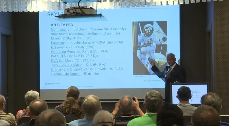 Ewald ve NASA astronotu Edward Michael Fincke Bursa'da