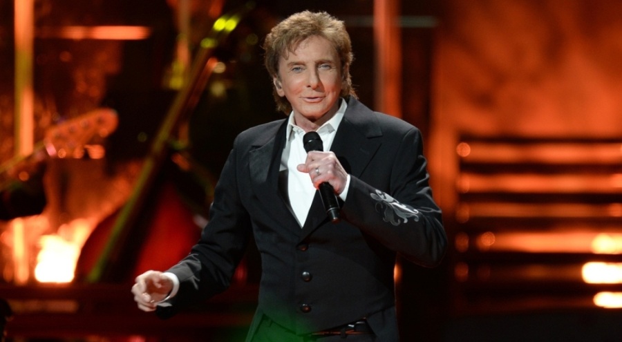 Elvis Presley'nin rekoru Barry Manilow tarafından kırıldı