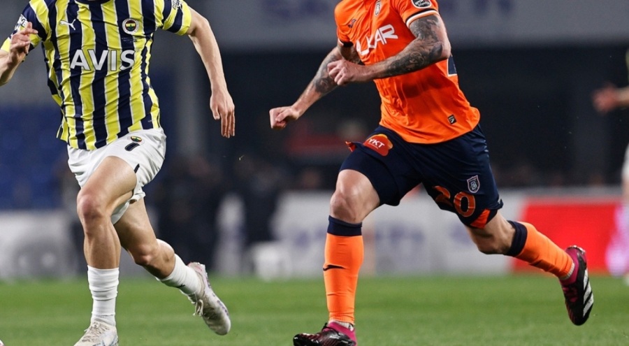 Fenerbahçe Başakşehir'i konuk ediyor