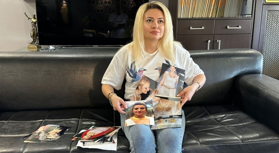 Gaziantep'te yıkılan banka binasında bir kadının, içinde 3 kilo altın bulunan kasası kayboldu