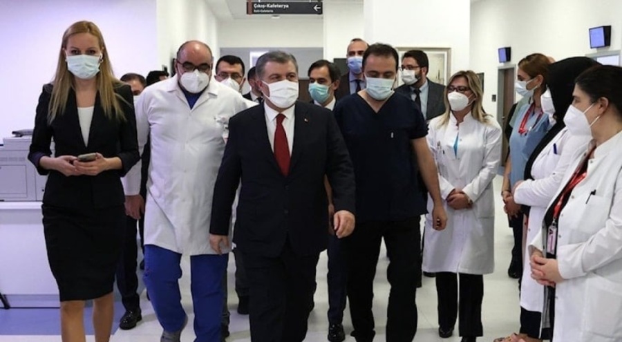 Çocuklar bu haftalarda neden hasta oluyor? Bakan Koca açıkladı!