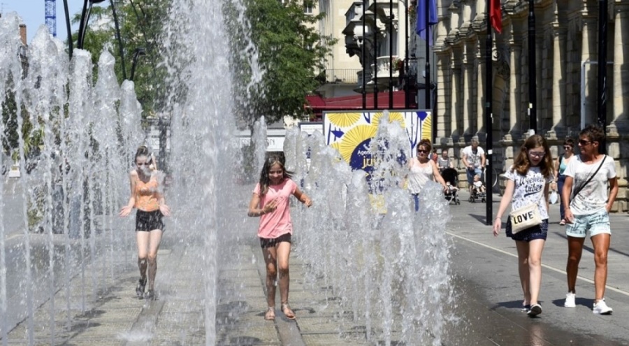 Fransa'da son 123 yılın en sıcak eylülü yaşanıyor
