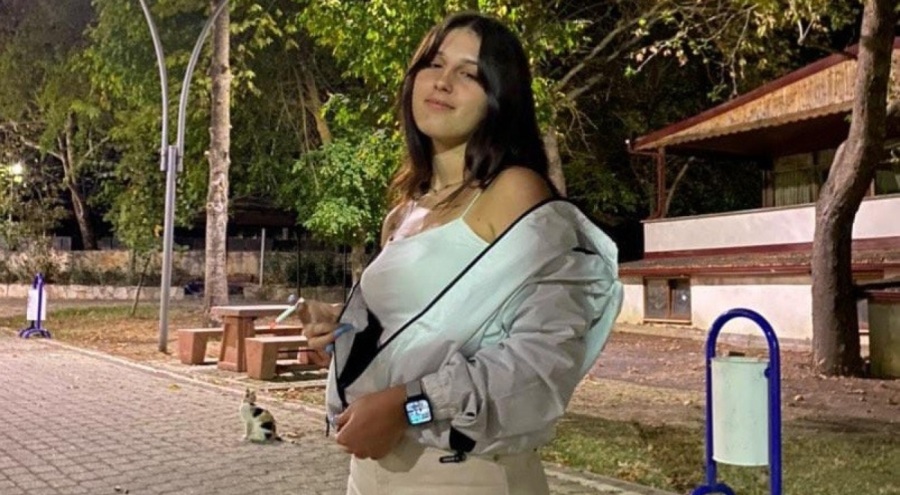 Bursa'da çarşıya diye çıkan 17 yaşındaki Sevcan 6 gündür aranıyor!