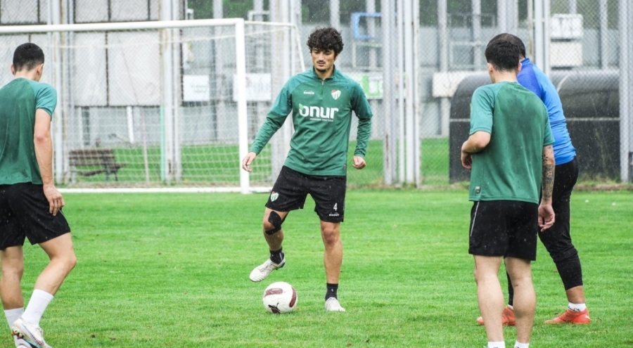 Bursaspor'da Beyoğlu Yeni Çarşı maçı hazırlıkları tamamlandı