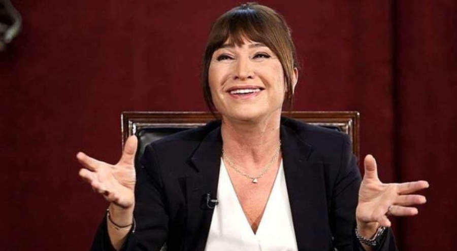Demet Akbağ ekranlara dönüyor