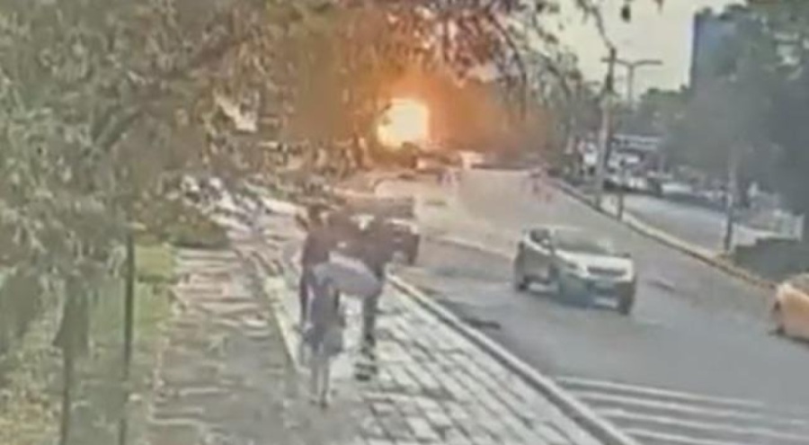 Ankara'da patlama anı kamerada!