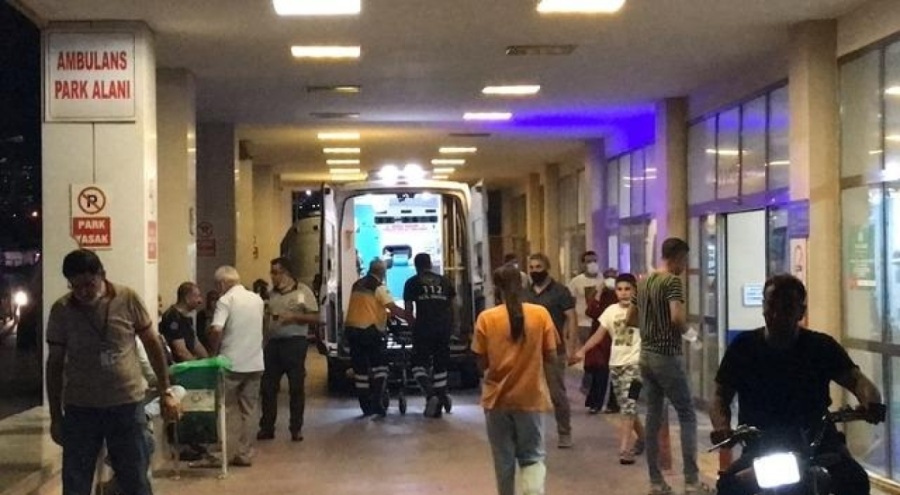 Şanlıurfa dehşet! Suriye uyruklu kadın sokak ortasında boğazından bıçaklandı