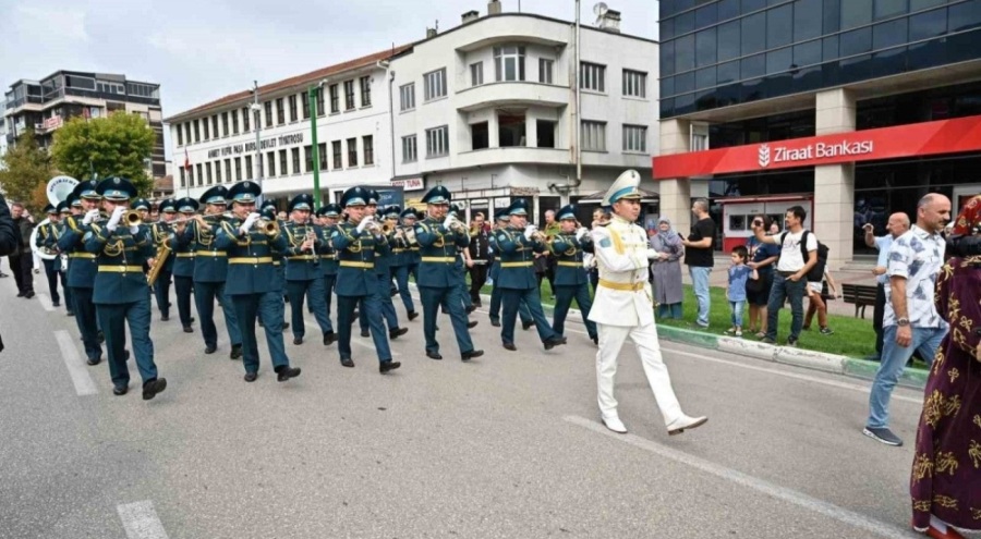 Bursa'da 3. Uluslararası Bando Festivali düzenledi