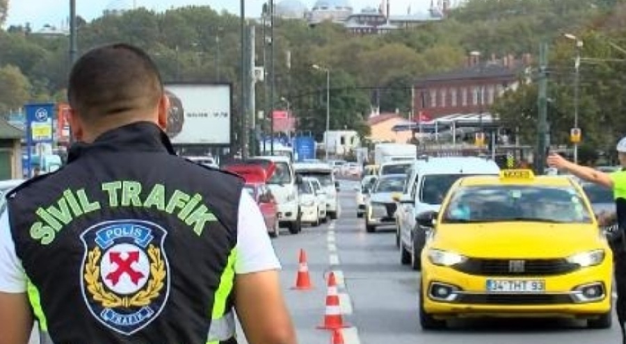 Kısa mesafeye fahiş fiyat isteyen taksicilere ceza yağdı