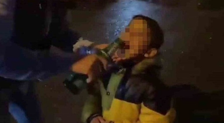 Küçük çocuğa içki içirmişti! Tutuklandı