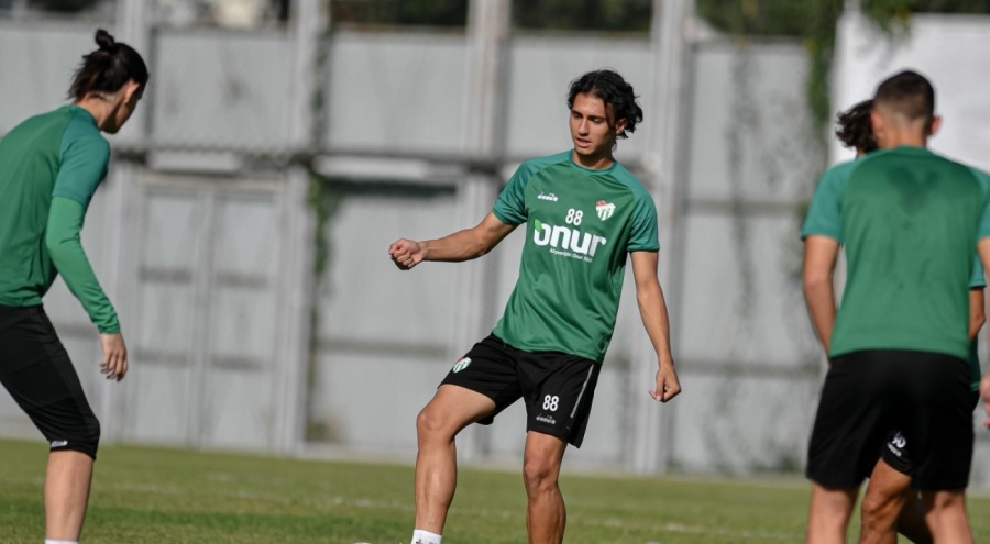 Bursaspor'a Yiğit Fidan'dan güzel haber!