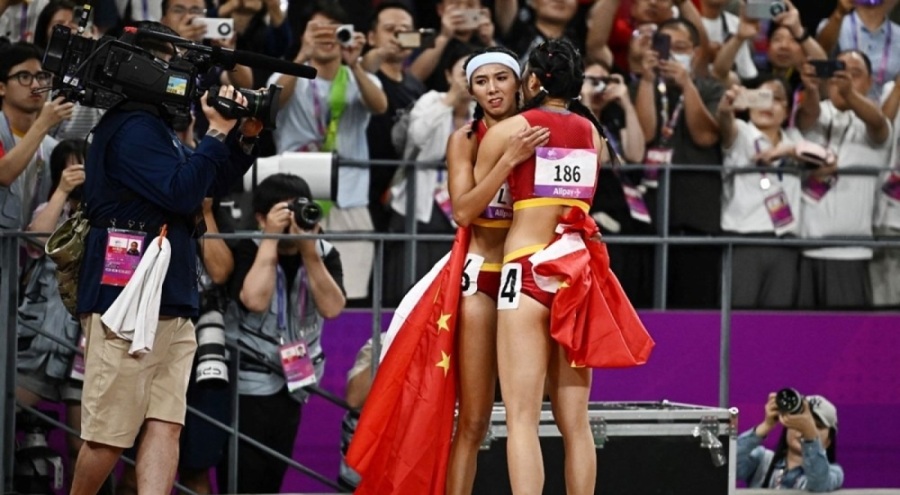 Tiananmen Meydanı katliamına görderme yapan atletlere sansür