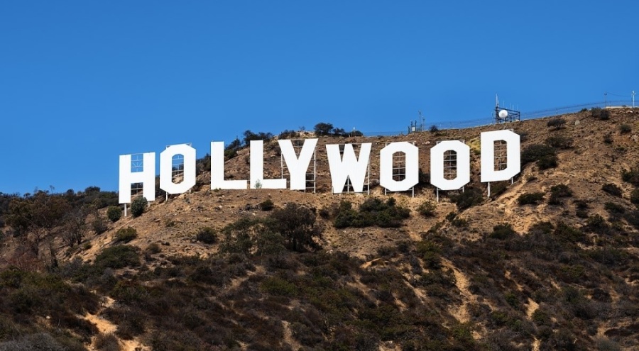 Hollywood'un efsane filmlerinde kullanılan eşyalar açık attırmaya çıkıyor